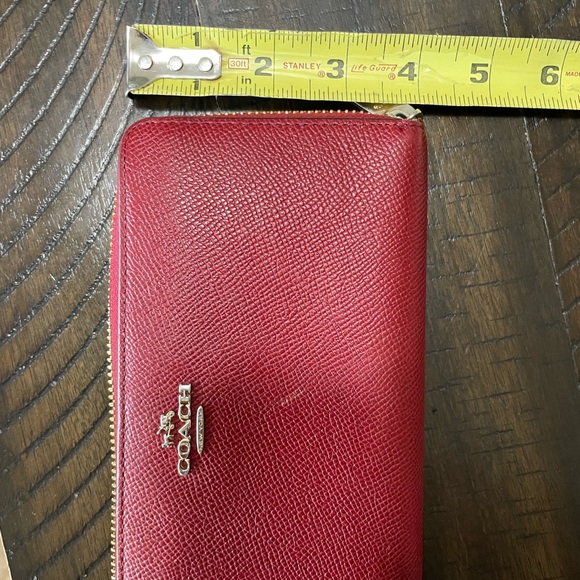 Coach Accordion Red Leather Wallet with Gold Metal - Picture 8 of 14